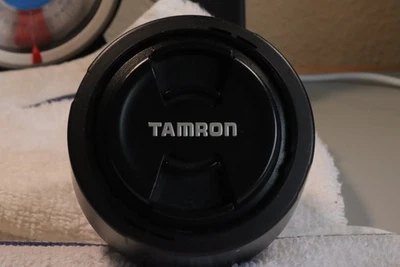 Lente para Canon Tamron SP G005 60 mm f/2 Di-II LD AF IF Foto 1 de 4