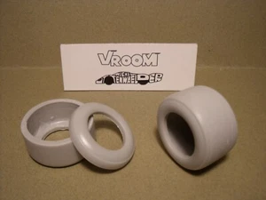 1/18 F1 TYRES X2 VROOM FOR MATTEL MINICHAMPS GP REPLICAS SPARK TIRES - Picture 1 of 5