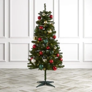 6ft Pre-lit Christmas Tree 120 Warm White LED Lights 420 tips Mains Powered - Picture 1 of 4