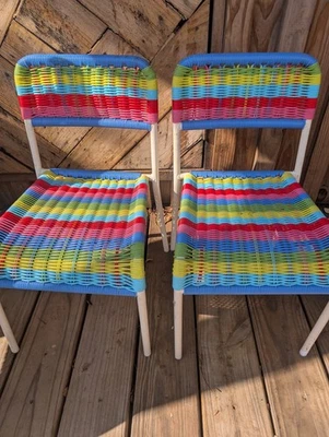 罕见宜家 FÄRGGLAD 五颜六色的柳条金属儿童椅子复古 Y2K  — 第 1/4 张图片