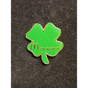 McDonald's 2015 St. Patrick's Day Lucky 4 Leaf Clover Official Lapel Pin - Picture 1 of 3