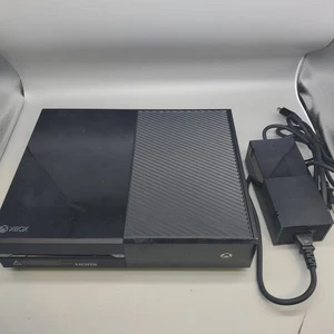Consola Microsoft Xbox One 500 GB negra 1540 restablecida/probada de fábrica  - Imagen 1 de 7