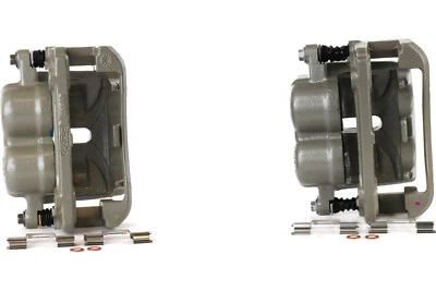 Par de pinzas de freno de disco delanteras Cardone para Ford F-150 2005-2008 (KIT8322) Foto 1 de 4