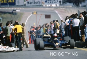 MARIO ANDRETTI LOTUS 78 PITS EXTENSIÓN 35MM 1977 GRAN PREMIO ESPAÑOL JARAMA - Imagen 1 de 3