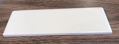 (1 EACH) CERAMIC WALL/FLOOR GLOSSY TILE SOLID WHITE COLOR 4.25" x 4.25" USA MADE - Image 1 of 4