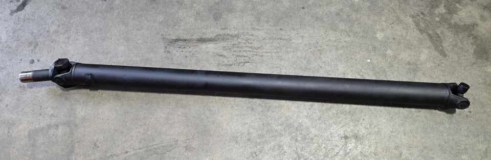 Chevy Camaro Pontiac Firebird 1967 1968 1969 eje de transmisión Powerglide TH350 MUNCIE  Foto 1 de 4