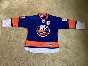 NHL New York Islanders John Tavares #91 Reebok Men's Blue Jersey Size Large - Picture 1 of 2