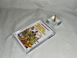 007 James Bond, Bala de Oro para Coleccionistas con Logo 007, Metal, Placa, Soporte para Artículo - Imagen 1 de 8