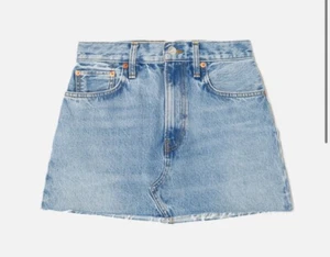 Re/Done Women’s Faded Blues Mini Skirt Size 30 NWT - Picture 1 of 3