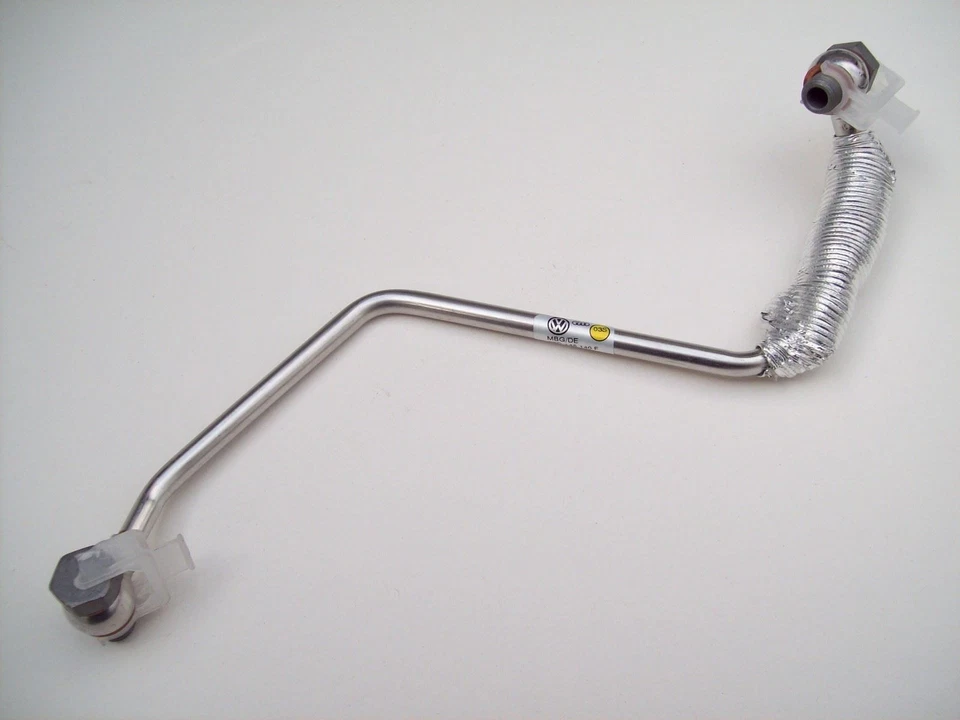 VW Touran Golf Turbo Charger Oil Feed Pipe Genuine 03C145140F 2006-2011 — 第 1/4 张图片