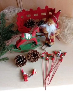 Weihnachtsdeko Konvolut Weihnachtsmann Schaukelpferd Stecker Figur Filz Korb Lot - Bild 1 von 6