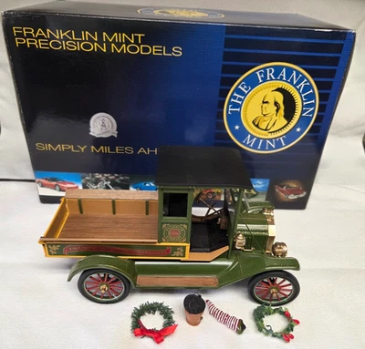 Camión de Navidad Ford Modelo T B11E850 Franklin como nuevo edición limitada escala 1:16 diecast Foto 1 de 4