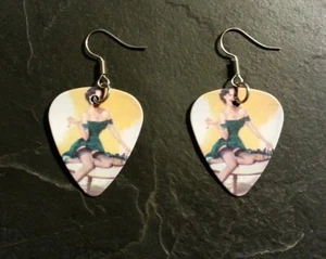 Pin Up Girl Sexy Retro Guitar Pick Earrings Set Pendant Charm Gift Present - Picture 1 of 1