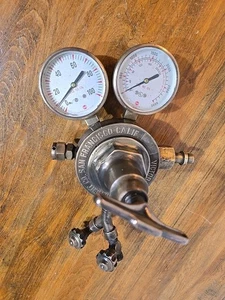 Regolatore di ossigeno Victor vintage modello n. SR43 Victor Equipment Co - Foto 1 di 9