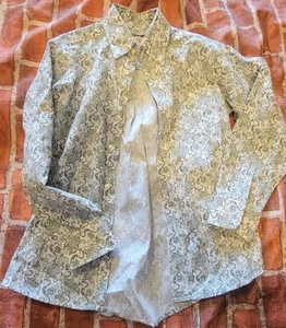 Wrangler Boys Paisley Button Up Long Sleeve Shirt Sz Medium - Picture 1 of 1