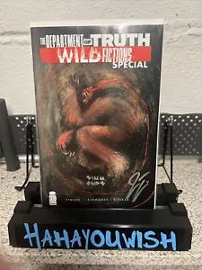 Department of Truth: Wild Fictions Special #1 DOPPELT SIGNIERT VON SIMMONDS & TYNION - Bild 1 von 13