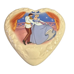 Disney Cinderella Lenox Fine Porcelain Heart Shaped Music Box - Picture 1 of 5