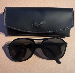 Persol Sunglasses Black 3194-S Polarized Lenses w/Case Aviator Classic - Picture 1 of 9