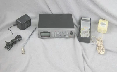 Radio Shack Pro 96 Digital Trunking Handheld Scanner 20-526 & PRO-2055 Scanner - Image 1 of 4