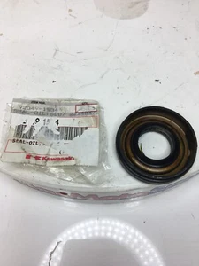 05-23 Kawasaki Brute Force Prairie 650/700, sello de aceite 22x48x7 92049-1534, OEM #A3 - Imagen 1 de 3