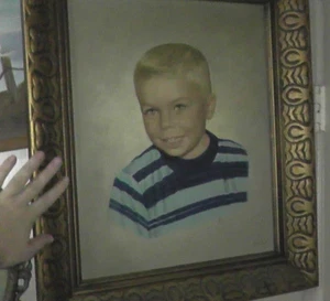 quadro realistico di ragazzo - Foto 1 di 4