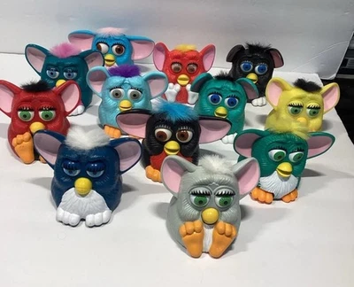 12 juguetes retro vintage de plástico duro McDonald’s Furby Tiger Happy Meal 1998 Foto 1 de 4
