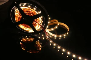 DIY LED U-HOME High CRI RA 95+ SMD5630 DC12V LED Strip Light Warm White 3000K - Picture 1 of 5