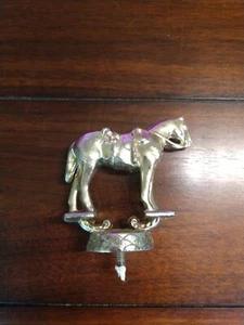 Vintage Pferd und Sattel Trophäe Award Topper schwer Metallguss Reitsport Gold - Bild 1 von 9