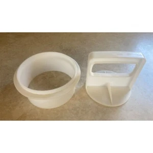 Pressa per hamburger Tupperware 3,5" usata - Foto 1 di 3