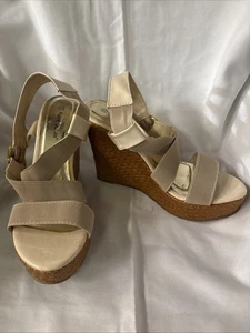 pierre dumas sandals Wedge Woven Heel NEW NWOB Size 10M Nude Cream Tan Open Toe - Picture 1 of 17