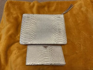 BNNT ELEGANT GOLD ANIMAL PRINT POUCH BAG & MATCHING SOHO TECH FLAP WALLET - Picture 1 of 11