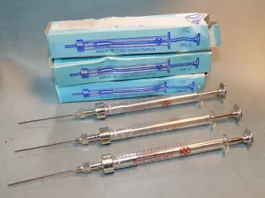 3 DIFFÉRENTS ANCIENS SERINGUES MÉDICAUX 1ml,1ml,1ml #24620 - Imagen 1 de 2