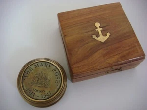 Reloj de sol The Mary Rose brújula de latón en caja - Imagen 1 de 5