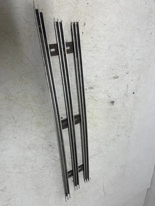 TRIUMPH VITESSE MK2 ALU-GRILL VORNE - Bild 1 von 3