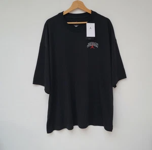 Jordan Varsity Arch Logo T-Shirt schwarz - Gr. XL / XXL (NEU) - Bild 1 von 6