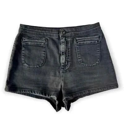 Bermuda Urban Outfitters BDG cintura super alta feminina tamanho 31 preta desbotada pin up - Imagem 1 de 4