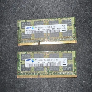 Samsung PC3-8500 2 GB SO-DIMM 1066 MHz PC3-8500 DDR3 Memory (M471B5673FH0-CF8) - Picture 1 of 1