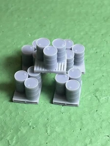 Pallet With 55 Gallon Drum X5 1:87 HO Diorama Miniature Model Train Railroad - Picture 1 of 5