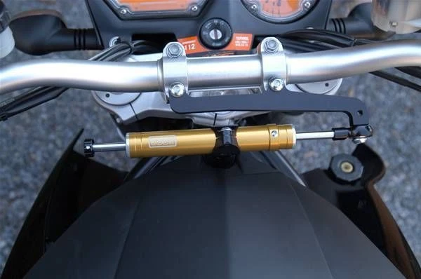 Kit estabilizador y montaje amortiguador de dirección KTM Super Duke 990 2004-2006 Toby Bélgica Foto 1 de 1