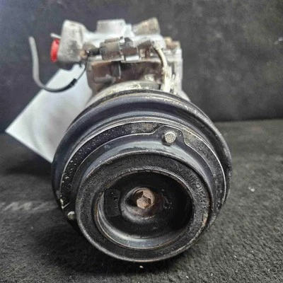 Compresor de aire acondicionado TOYOTA T100 PICKUP 95 96 97 98 Foto 1 de 4