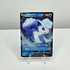 Alolan Vulpix V 033/195 SWSH Silver Tempest Ultra Raro Holo Pokémon Juego de Cartas Coleccionables 2022 Casi Nuevo - Imagen 1 de 2