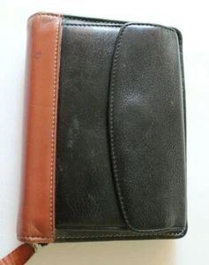 VNTG Compacto FRANKLIN Quest | Negro/Marrón CUERO 6-1" Anillos Cremallera Planificador/Carpeta - Imagen 1 de 10