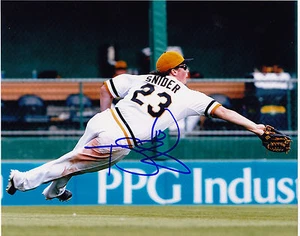 TRAVIS SNIDER PITTSBURGH PIRATES ACTION SIGNED 8x10 - Picture 1 of 1