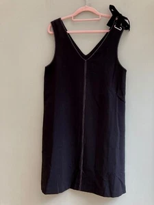 ABITO SHIFT STYLE UK 12 BY SUNCOO FIOCCO VELLUTO E DETTAGLIO ARGENTO FODERATO NERO NUOVO CON ETICHETTE - Foto 1 di 4