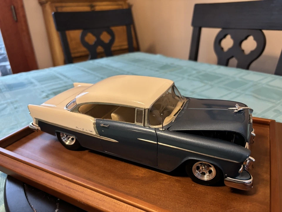 Chevy Street Rod Pro AMT 55 construido 1/16 Foto 1 de 4