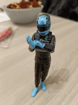 Figure George Russell Mercedes 1/18 2024 - Immagine 1 di 2