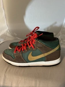 Nike Dunk Pro Sb Mid Patagonia usate taglia 11,5 - Foto 1 di 16