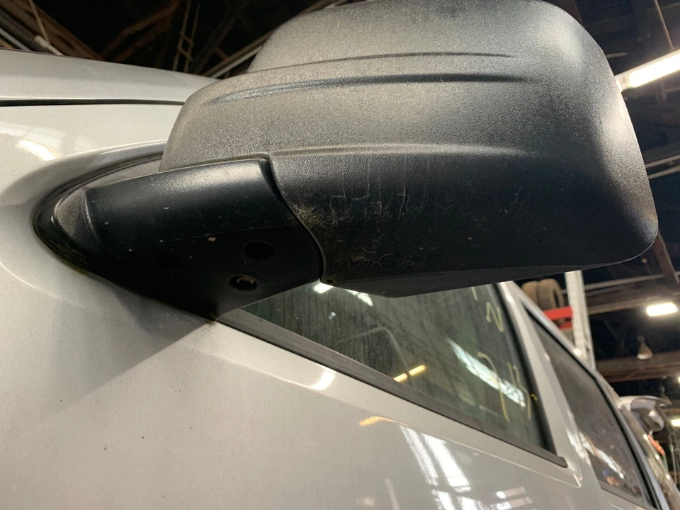 Espejo retrovisor izquierdo usado para: Dodge Nitro Power 2008 térmico L. con lado del pasajero au Foto 1 de 4