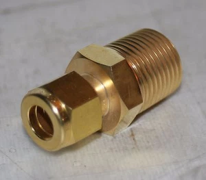 3/8" Tube x 1/2" MNPT Brass Male Connector Fitting Ham-Let 768LB3/8X1/2 - Picture 1 of 5