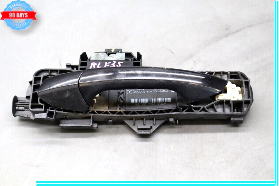08-11 Manija puerta exterior trasera izquierda mercedes c350 c300 w204 2047600734 oem Foto 1 de 4